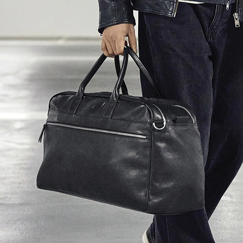 19. december
Markberg Wesley sort weekendtaske i Zero Waste-læder
(værdi kr. 2.499)